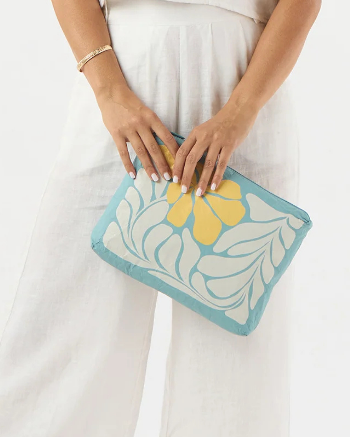 Swish Mid Pouch by Aloha