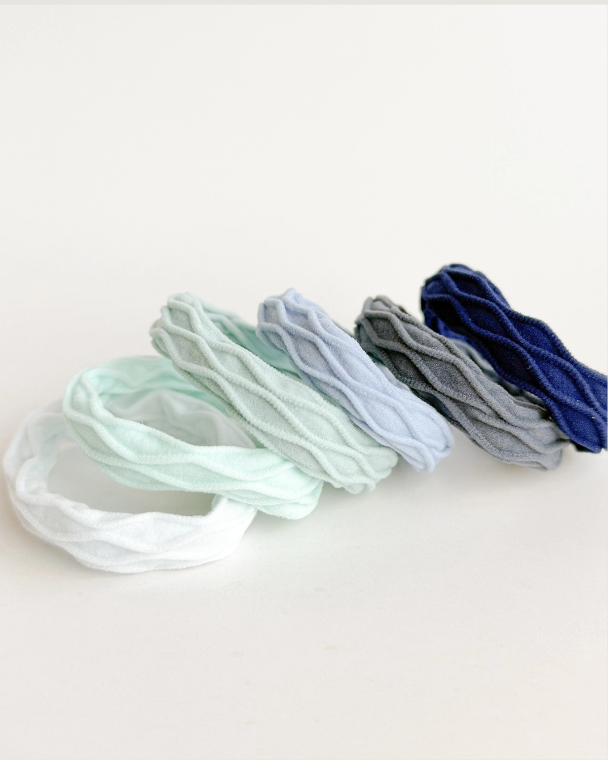 Coastal Wavy Seamless Hair Ties (Set of 6)