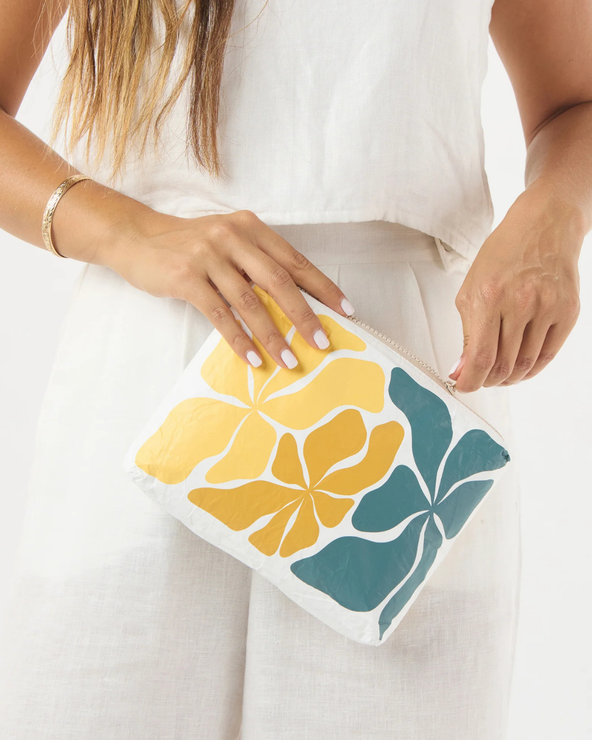 Wavy Small Pouch by Aloha