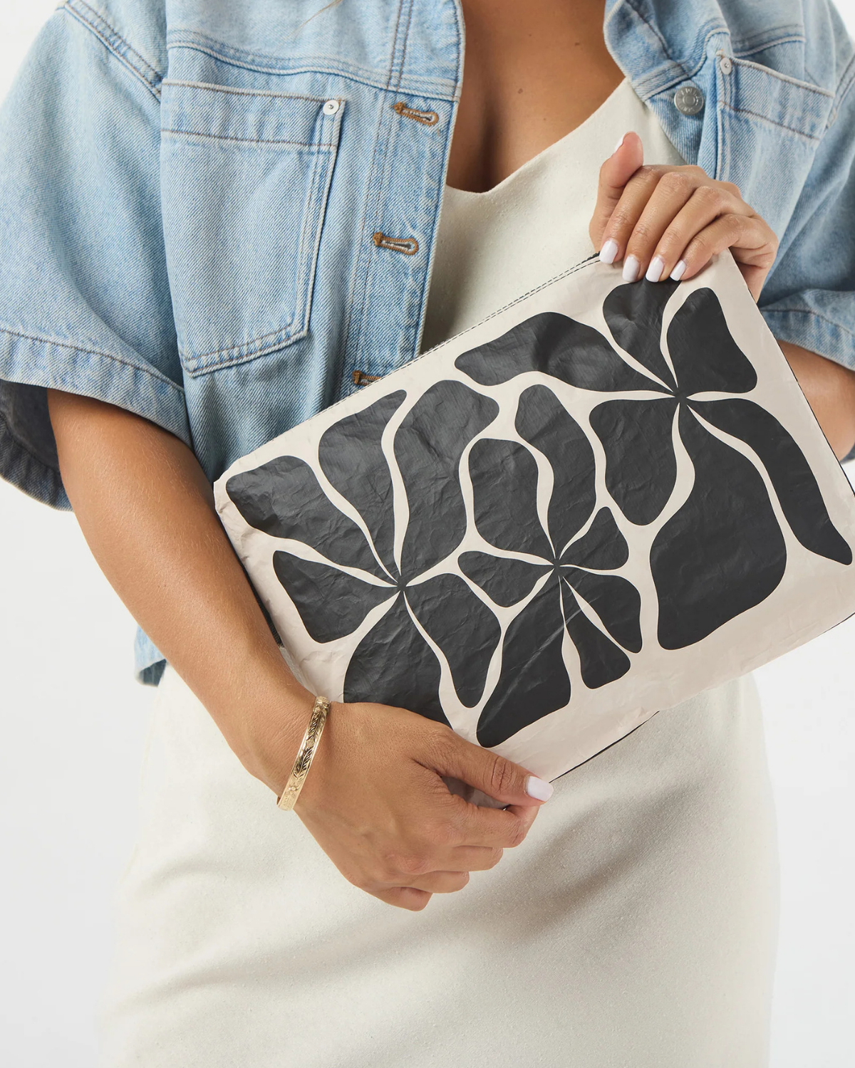Wavy Mid Pouch by Aloha