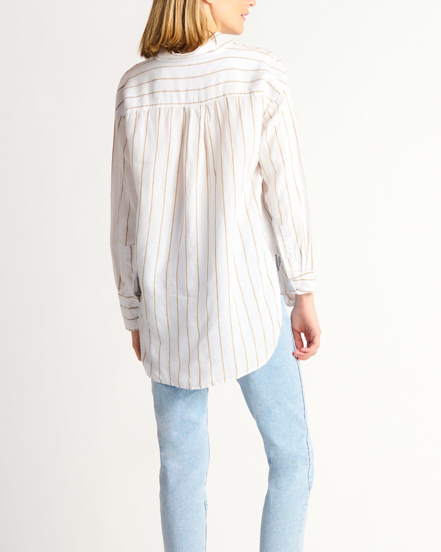 Load image into Gallery viewer, Lillian Oversized Linen Buttondown
