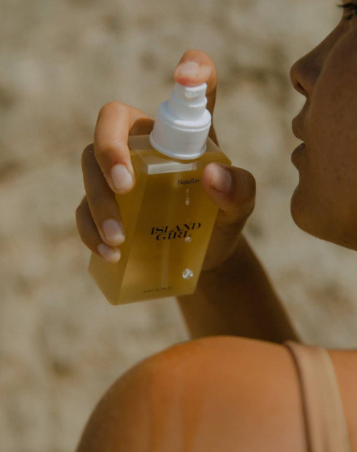 Load image into Gallery viewer, Island Girl Body Glow Oil
