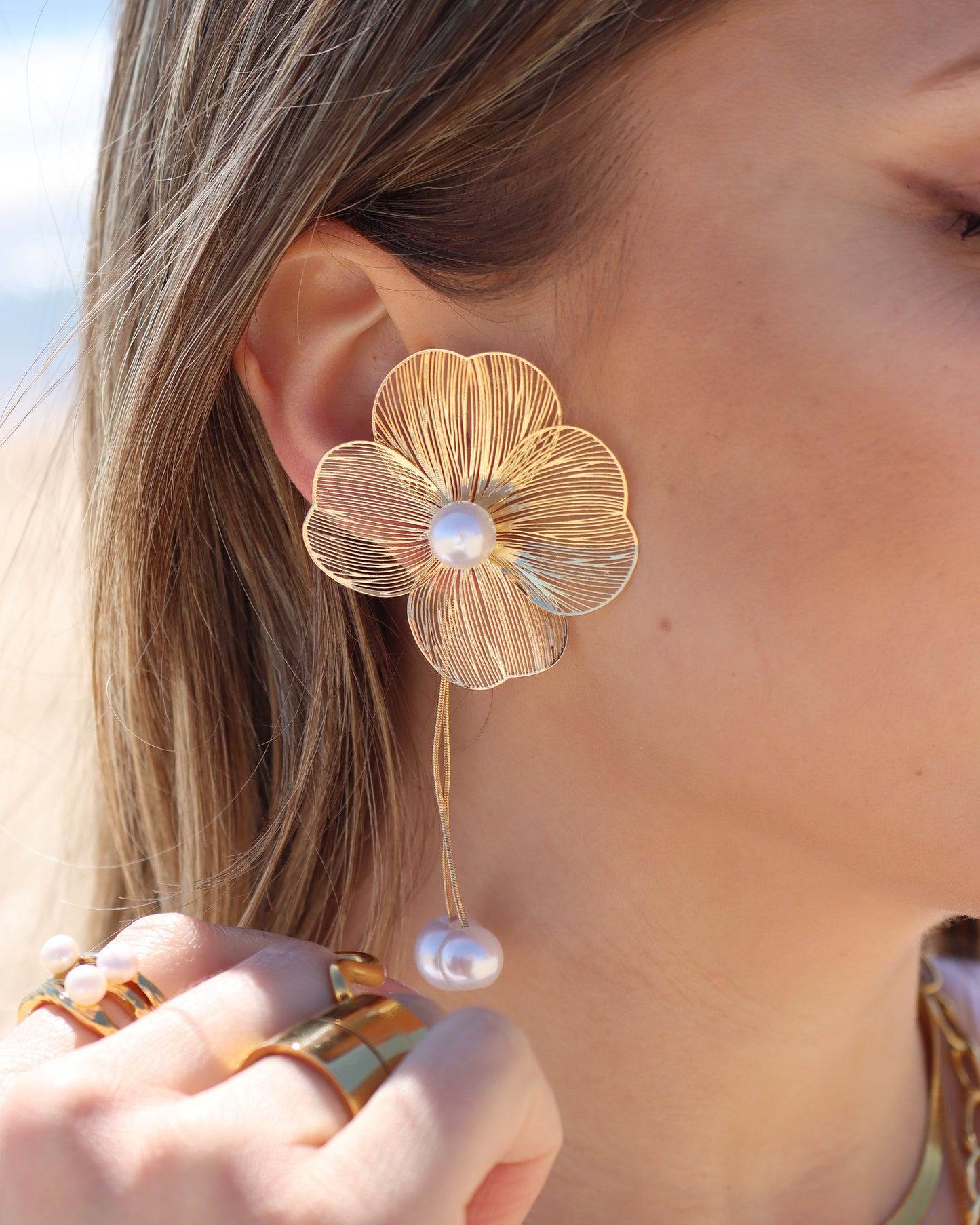 Blooming Pearl Earrings
