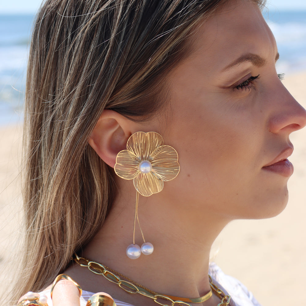 Blooming Pearl Earrings