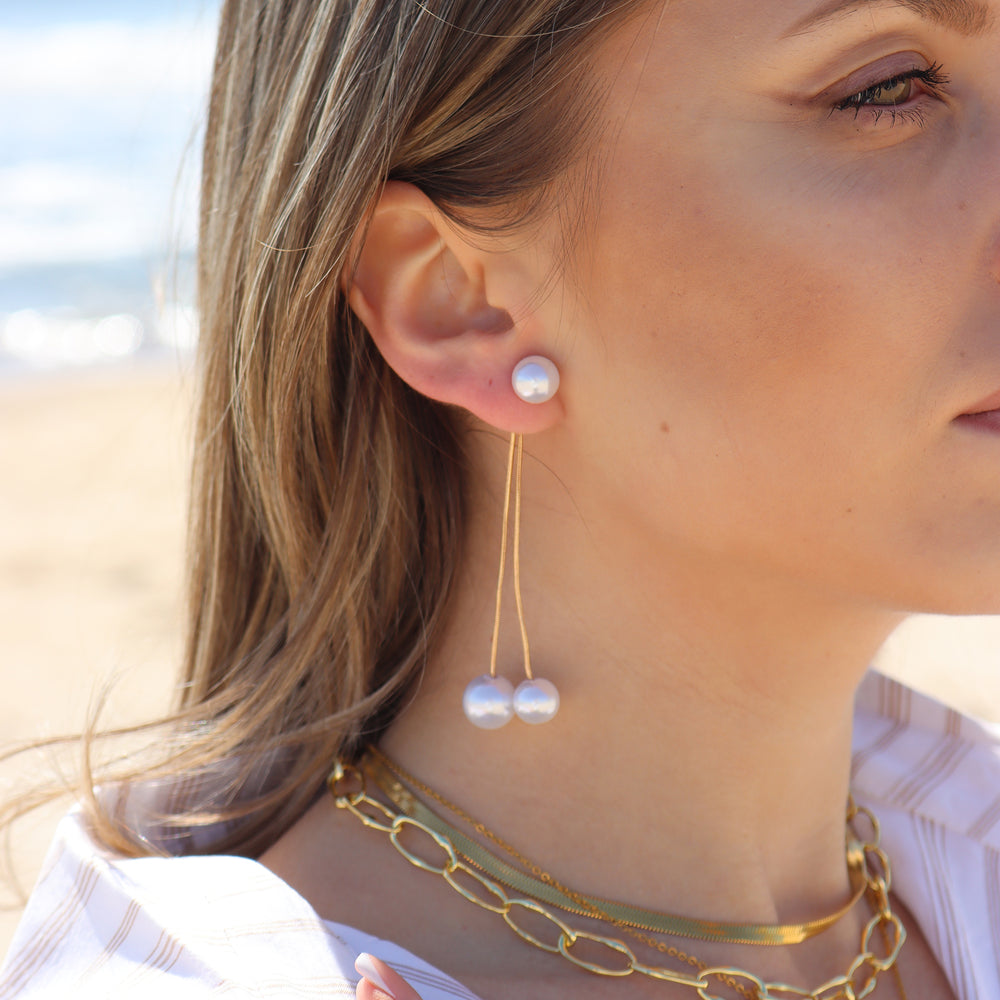 
                  
                    Blooming Pearl Earrings
                  
                