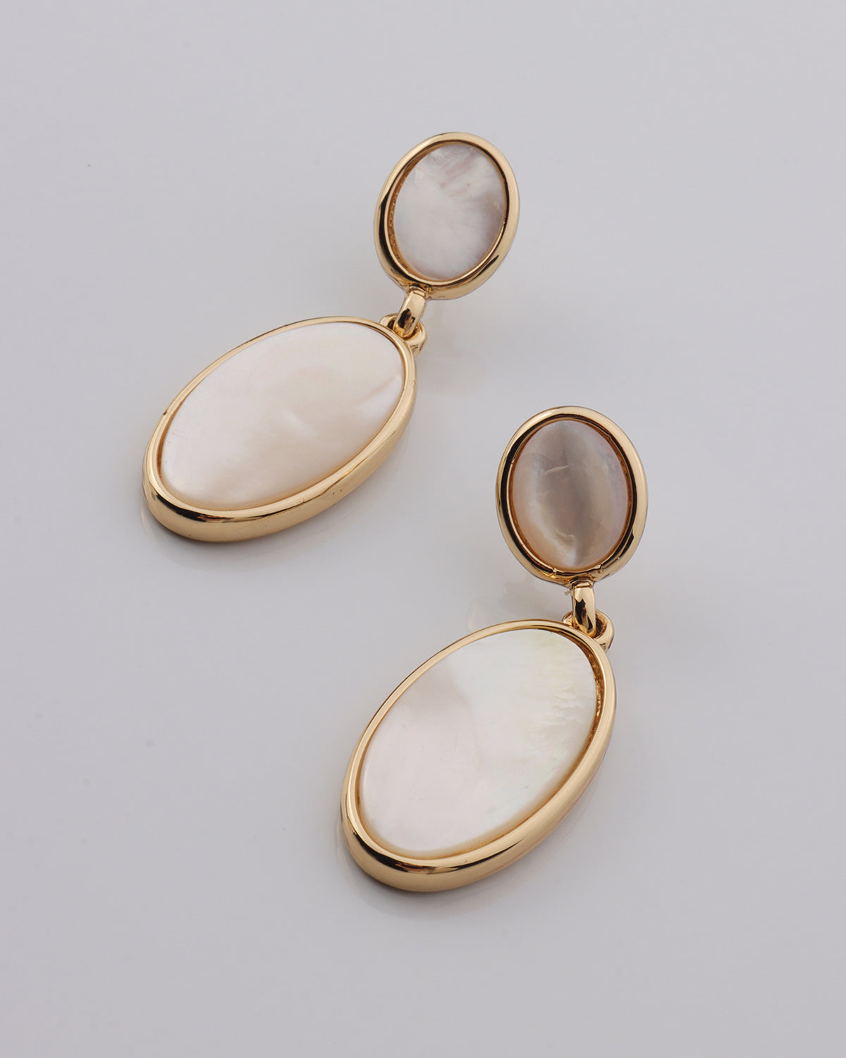 Load image into Gallery viewer, Oval Mother of Pearl Double Drop Dangle Earring
