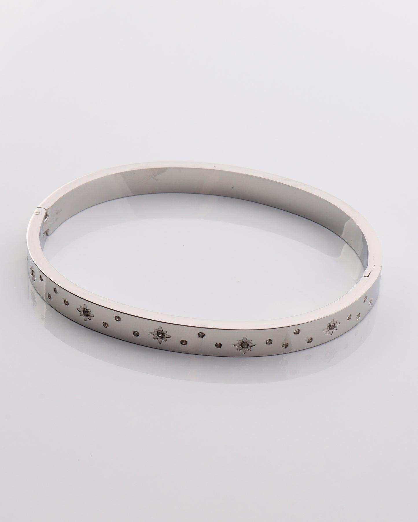 Load image into Gallery viewer, Dainty Star CZ Bangle
