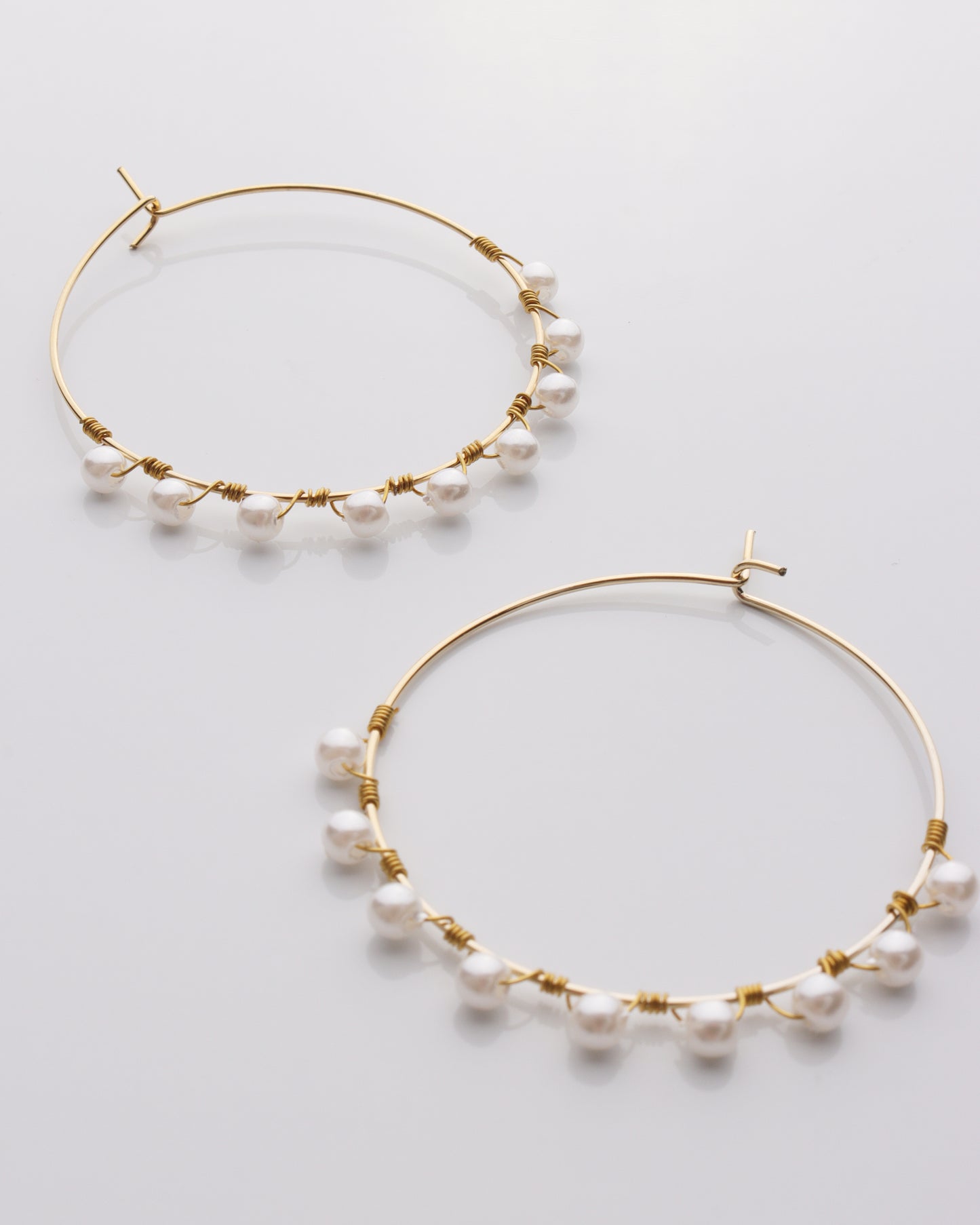 Thin Pearl Outlined Hoop