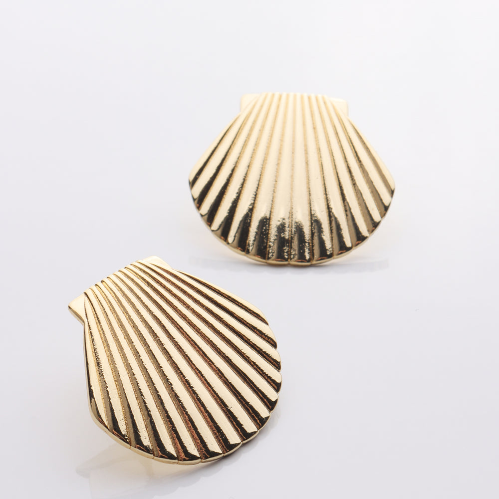 
                      
                        Large Scallop Shell Stud
                      
                    