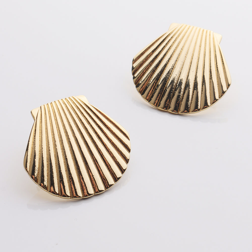 
                      
                        Large Scallop Shell Stud
                      
                    