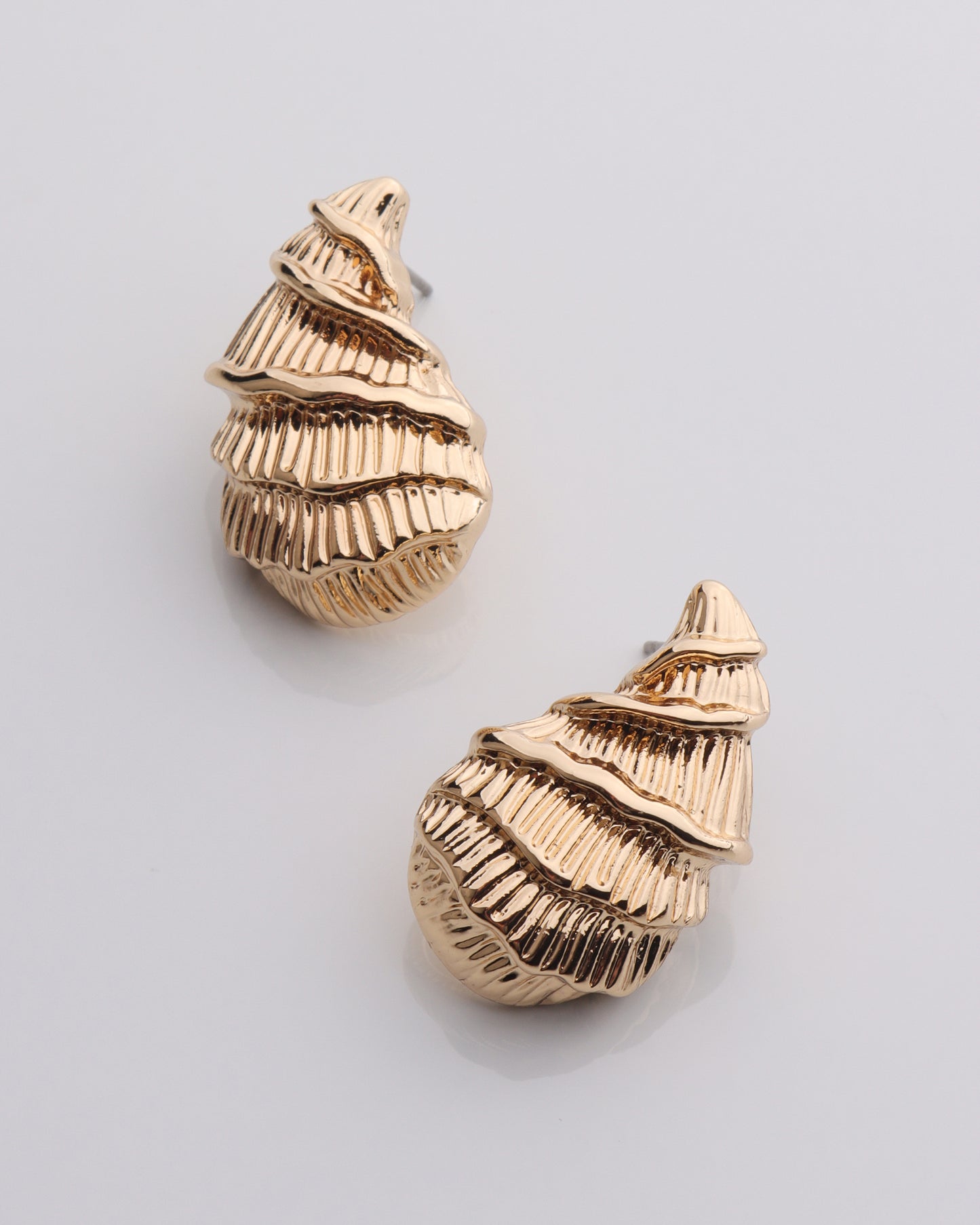 Oyster Shell Stud