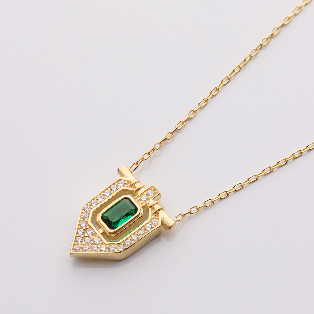 Vintage Royal Emerald Necklace