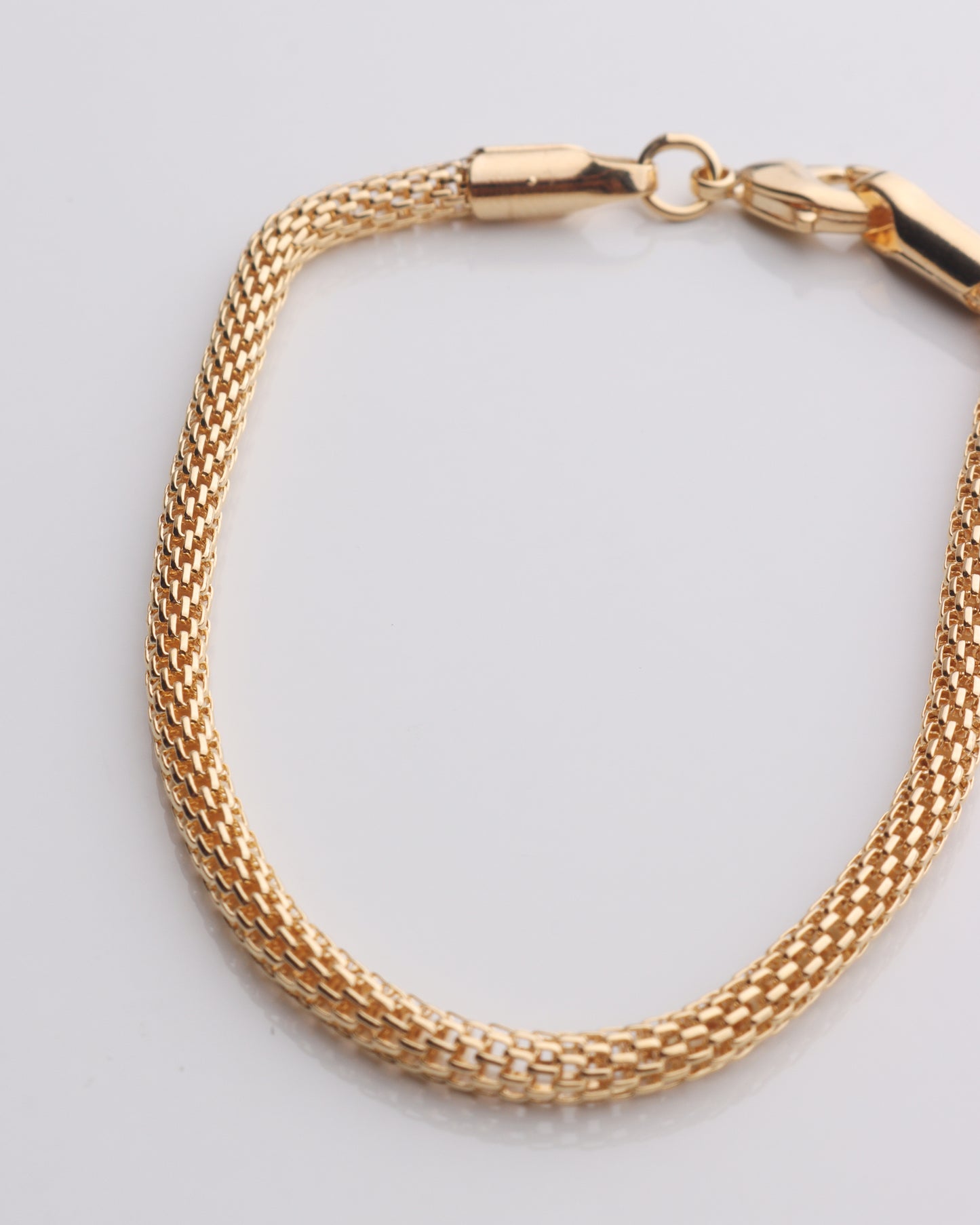 Round Weave Box Chain Bracelet