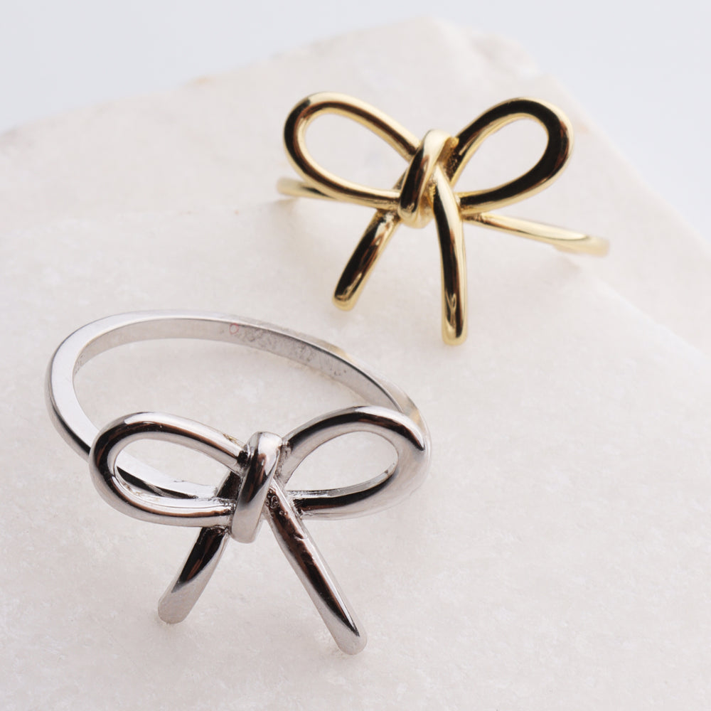 Dainty Bow Ring