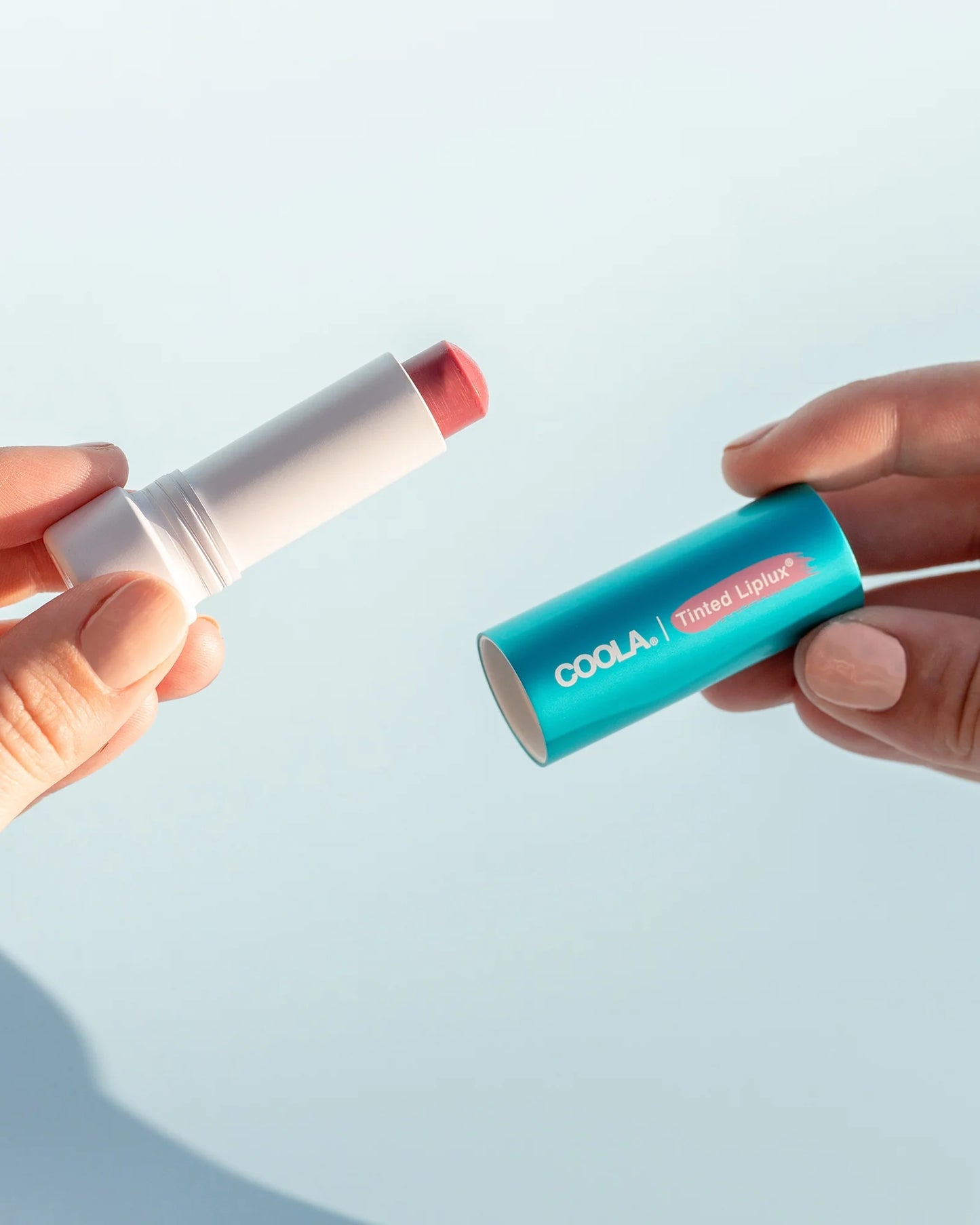 Load image into Gallery viewer, COOLA Classic Tinted Liplux Lip Balm
