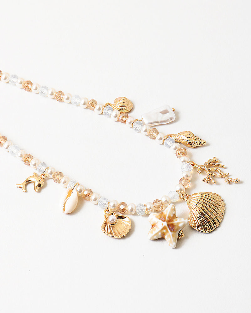 
                  
                    Riviera Chunky Shell Necklace
                  
                