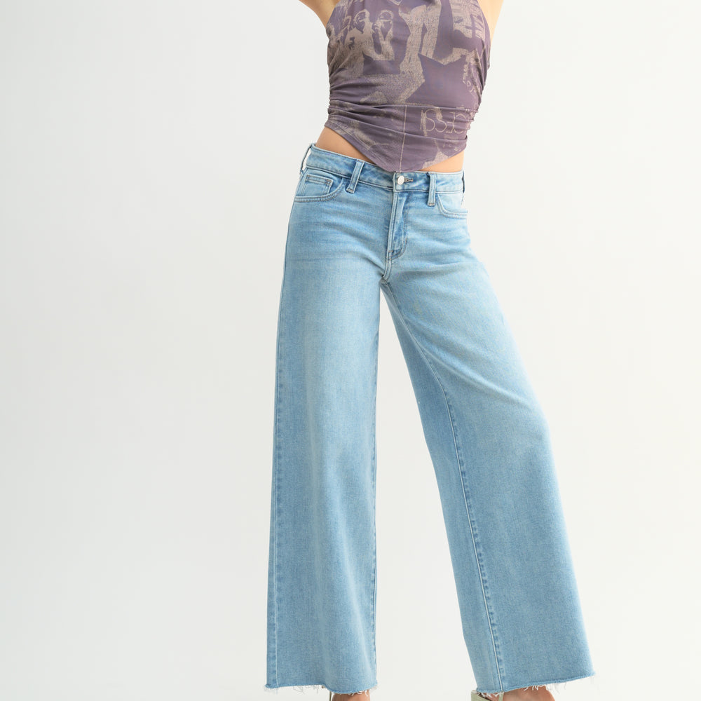 Relaxed Wide Leg Denim Pants