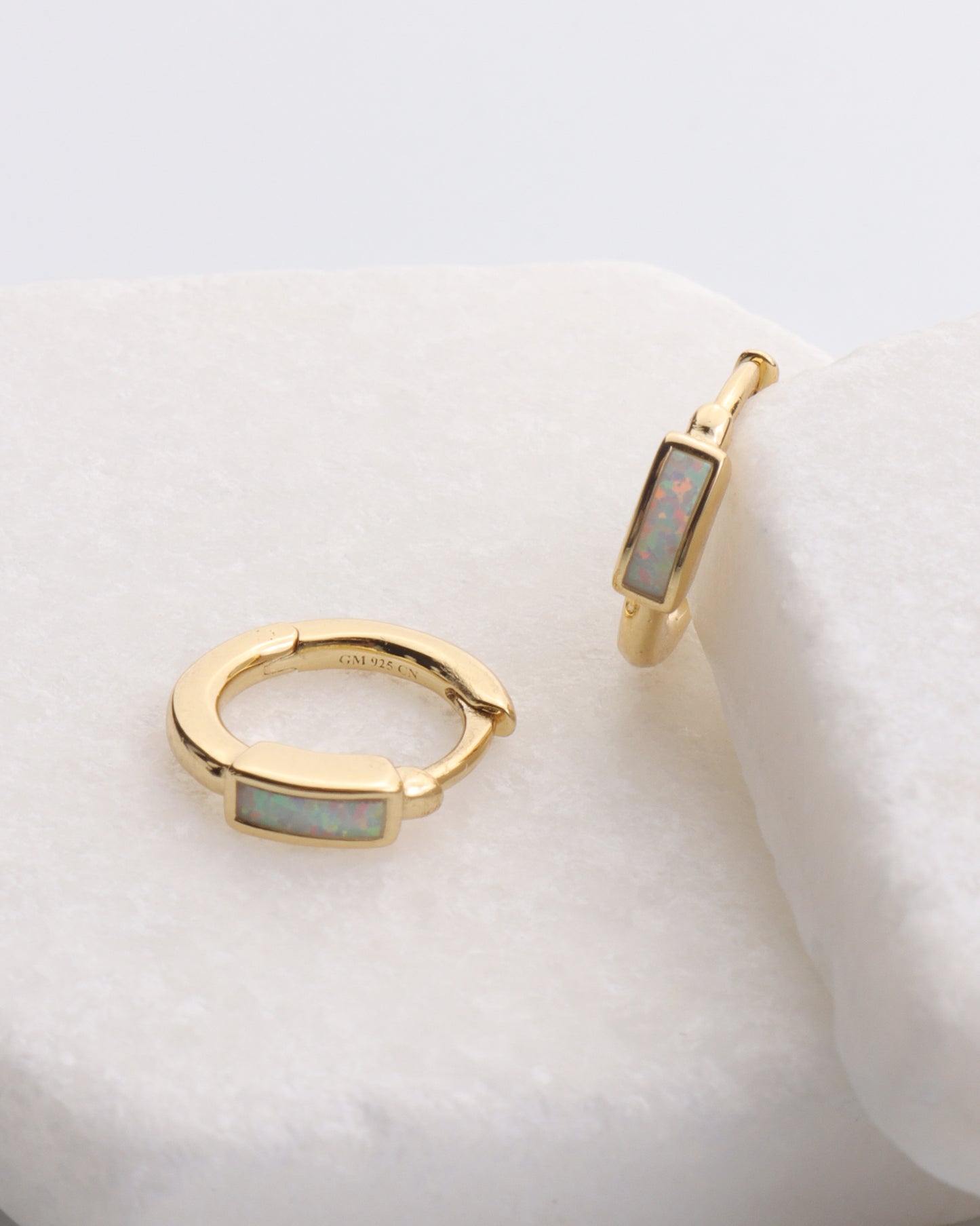 Load image into Gallery viewer, Curved Opal Bar Huggie

